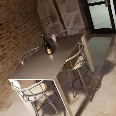 La P'tite Louise Hébergement de vacances Les Riceys